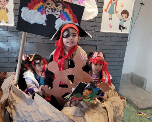 The Little Genious World Pirate